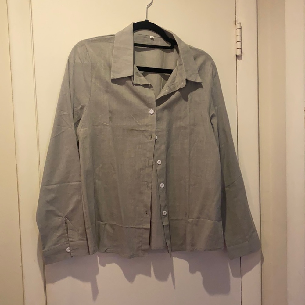 Beige linen looking ladies button down